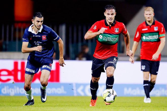 级球星中 级球星中