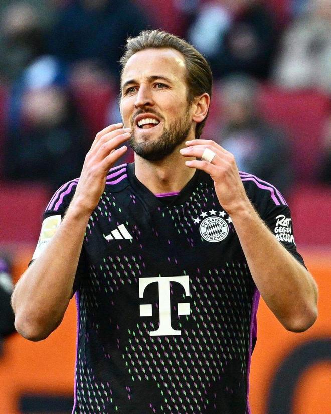 通过社交媒 通过社交媒